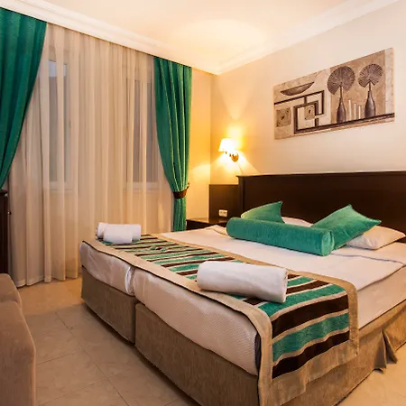 Feriested Kleopatra Royal Palm Alanya