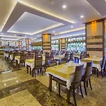 Kleopatra Royal Palm 度假村