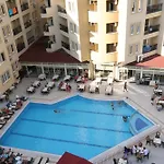 度假村 Kleopatra Royal Palm