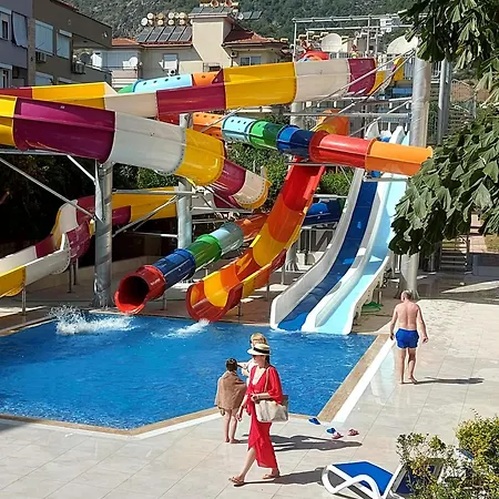 Kleopatra Royal Palm 4*