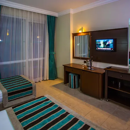 Kleopatra Royal Palm 4*