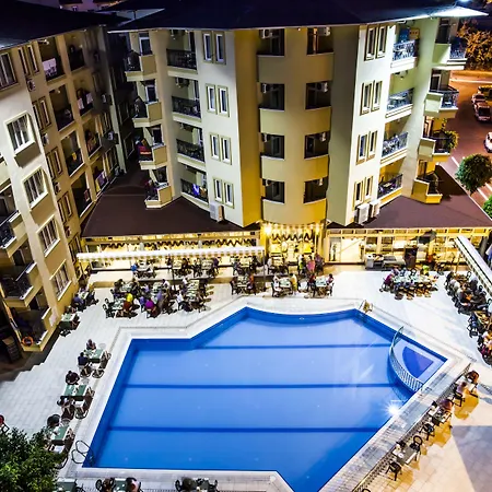 Kleopatra Royal Palm Alanya