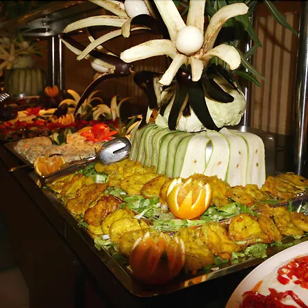 Kleopatra Royal Palm 4* Alanya