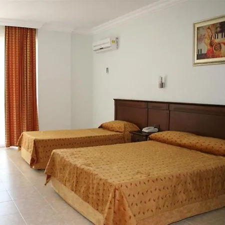 Kleopatra Royal Palm 4* Alanya