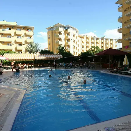 Kleopatra Royal Palm Complex Alanya