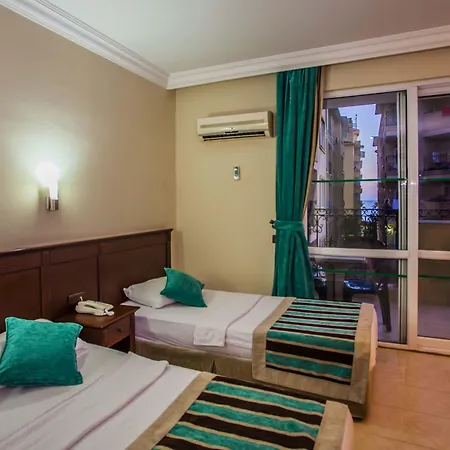منتجع Kleopatra Royal Palm 4*